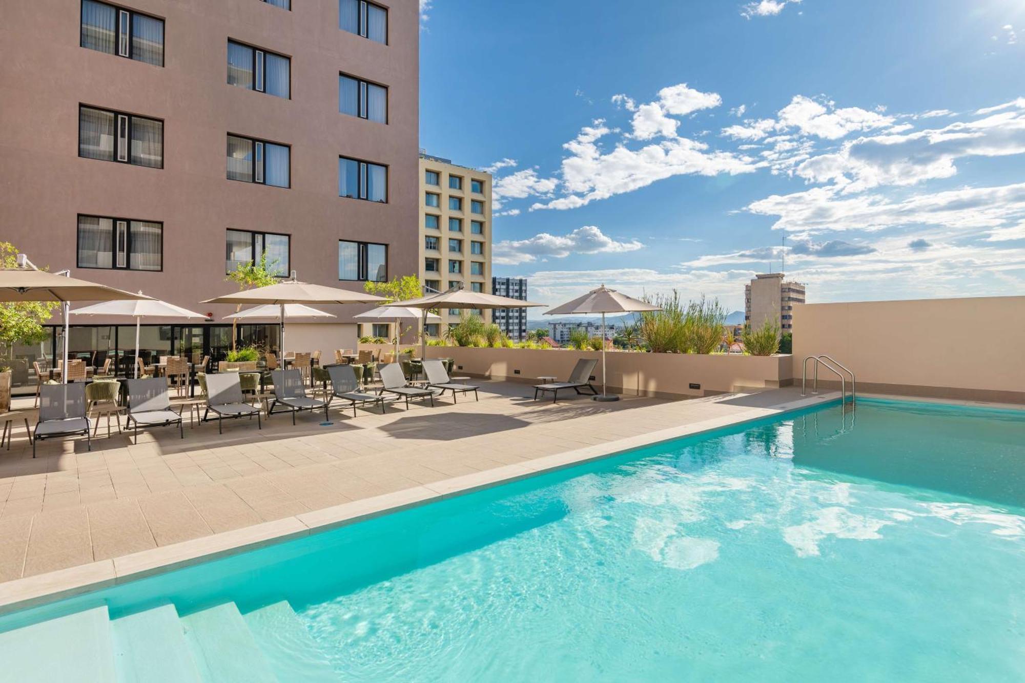 Hilton Garden Inn 温特和克 外观 照片